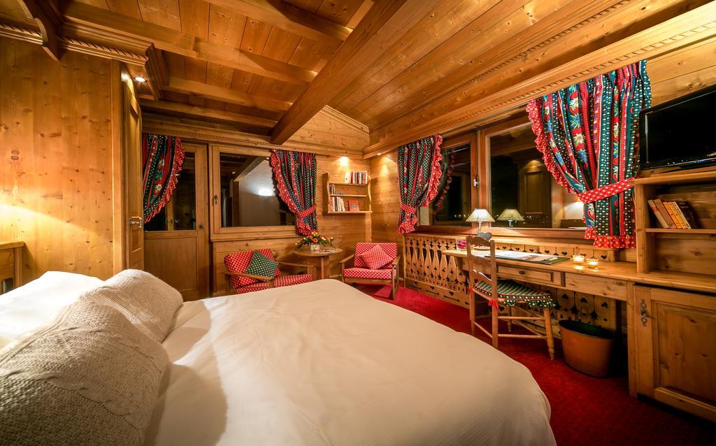 Hotel Le Dahu Hotel-chalet De Tradition 4*