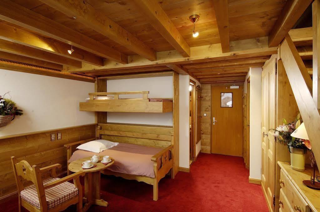 Hotel Le Dahu Hotel-chalet De Tradition