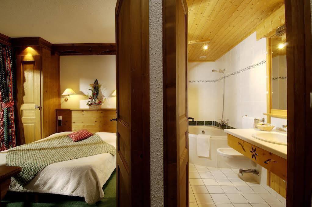 Le Dahu Hotel-chalet De Tradition Hotel 4*