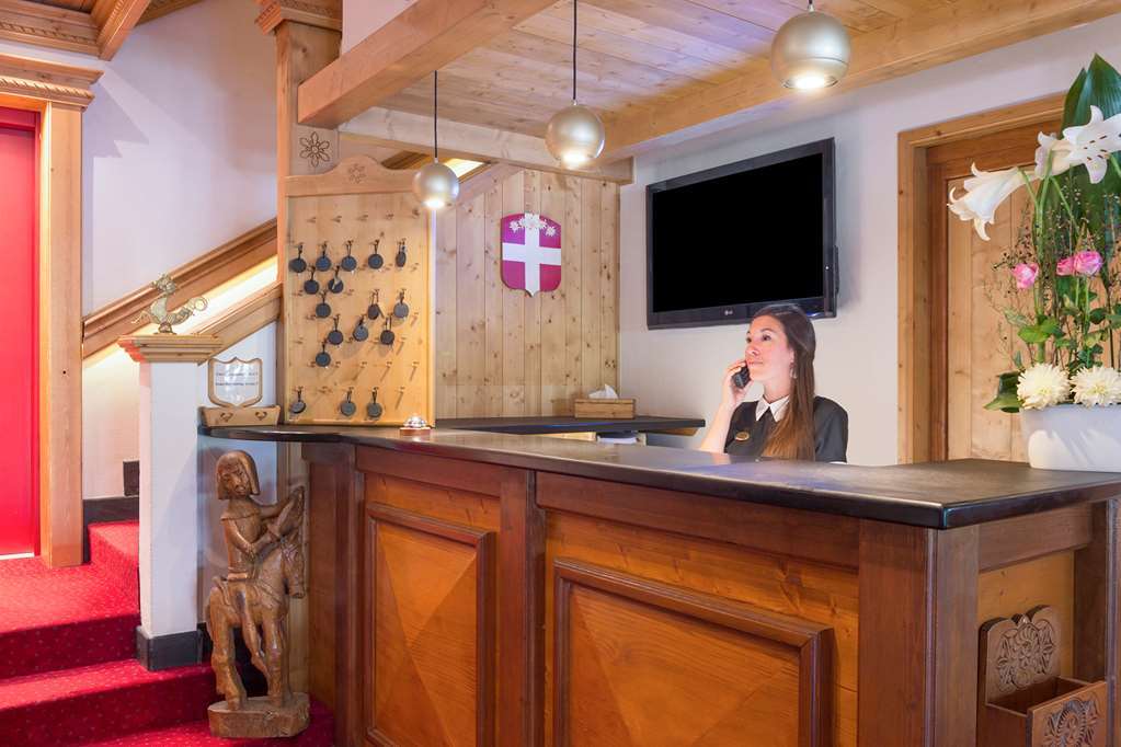 Hotel Le Dahu Hotel-chalet De Tradition 4*