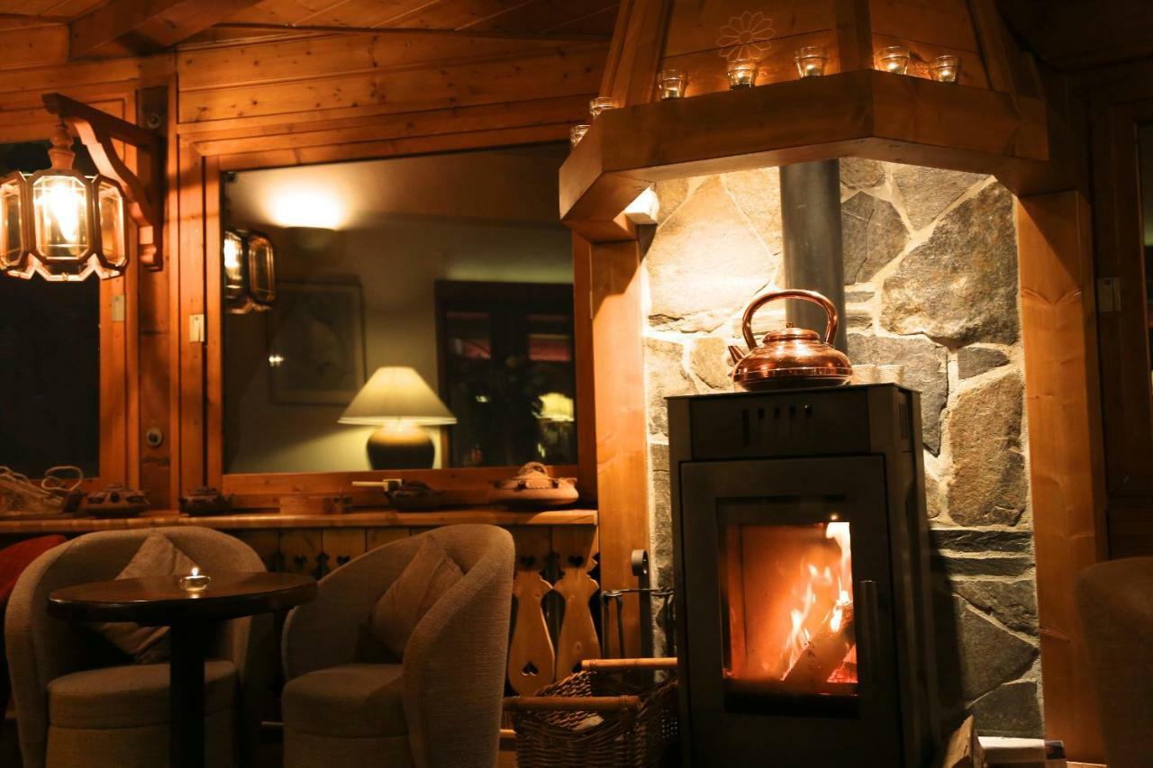 Le Dahu Hotel-chalet De Tradition 4*